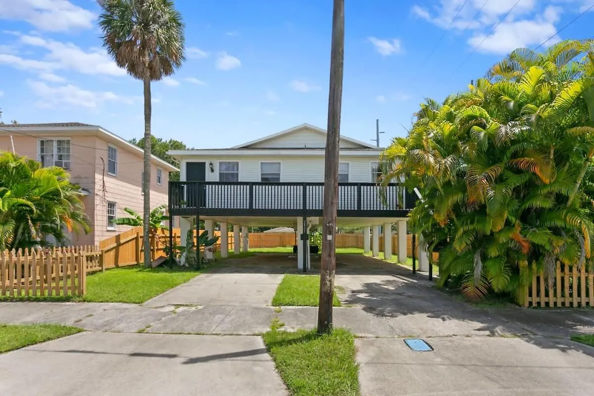 Apartment Zebra House - Close 2 All Tampabay Has To Offer