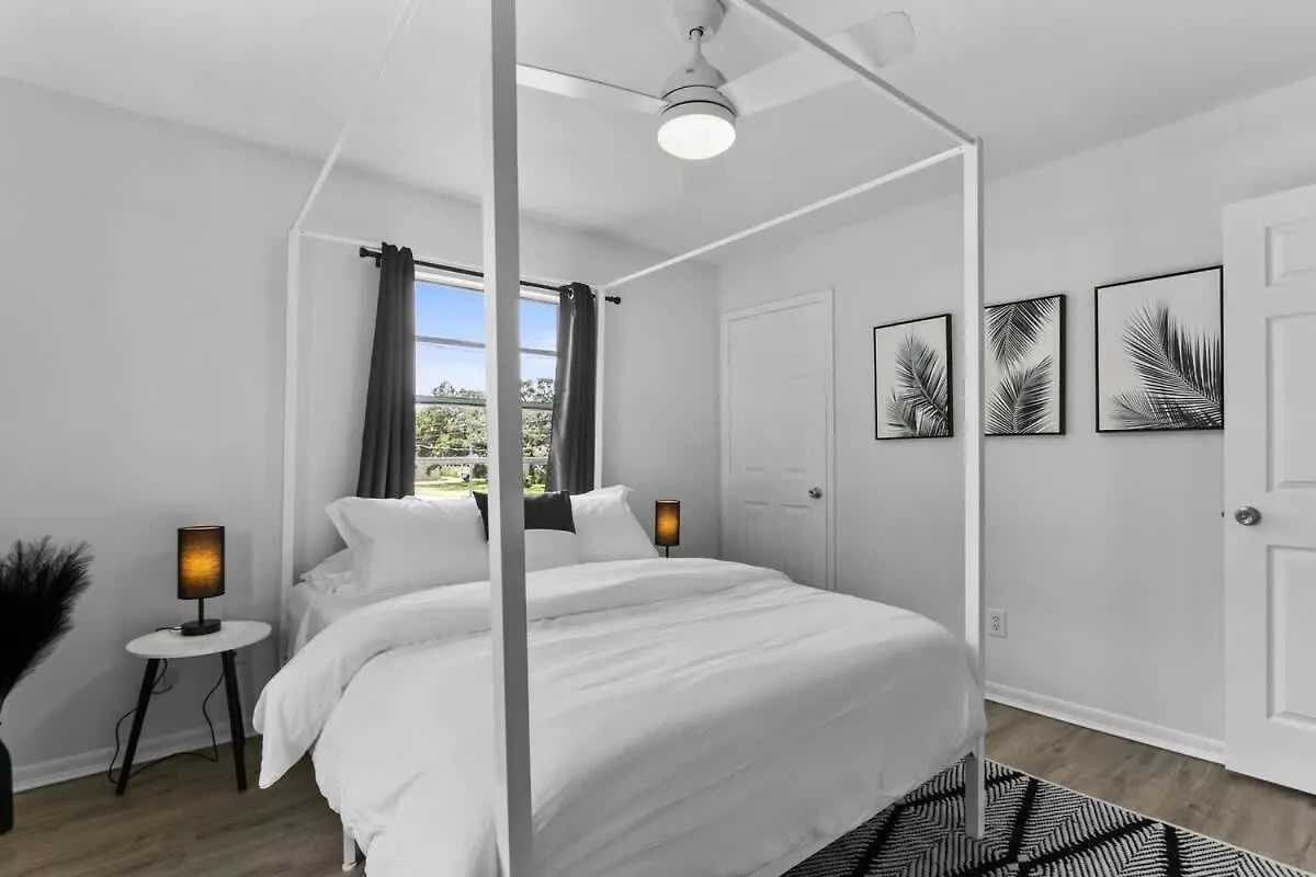 Apartment Zebra House - Close 2 All Tampabay Has To Offer