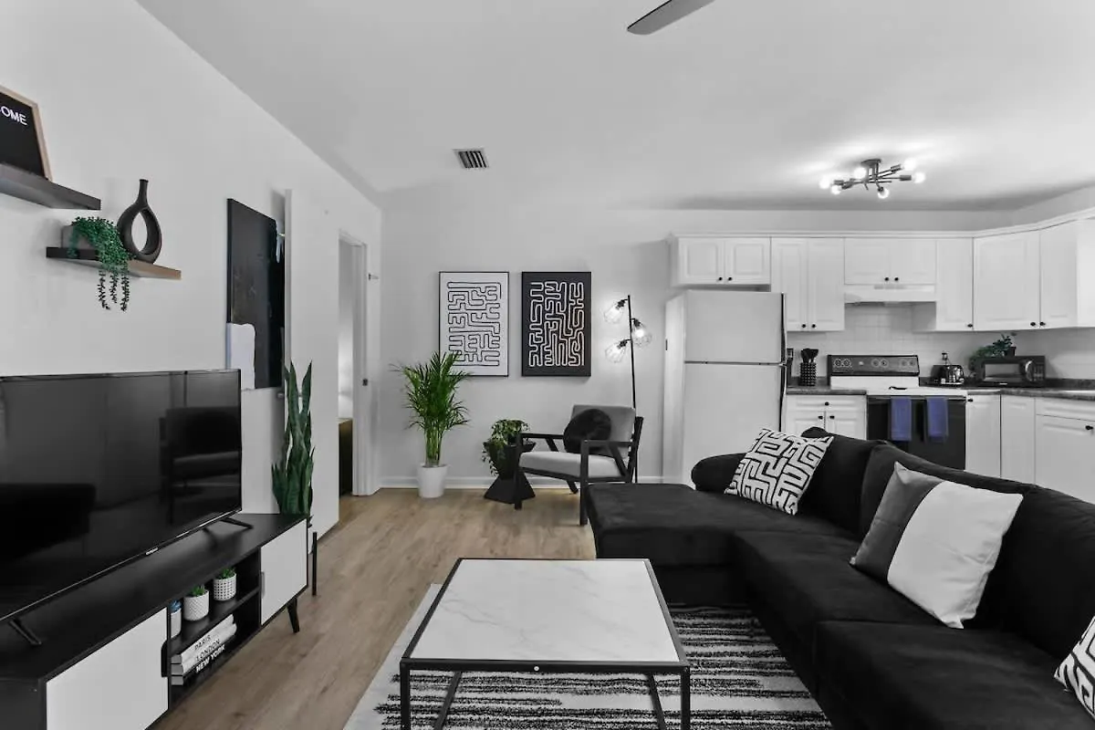 Lägenhet Zebra House - Close 2 All Tampabay Has To Offer USA